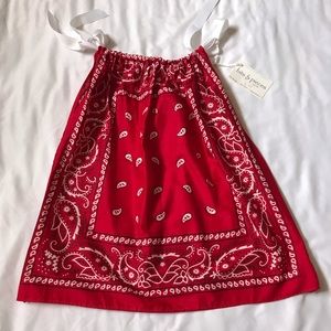 Bits & Pieces Adjustable Straps Bandana Top